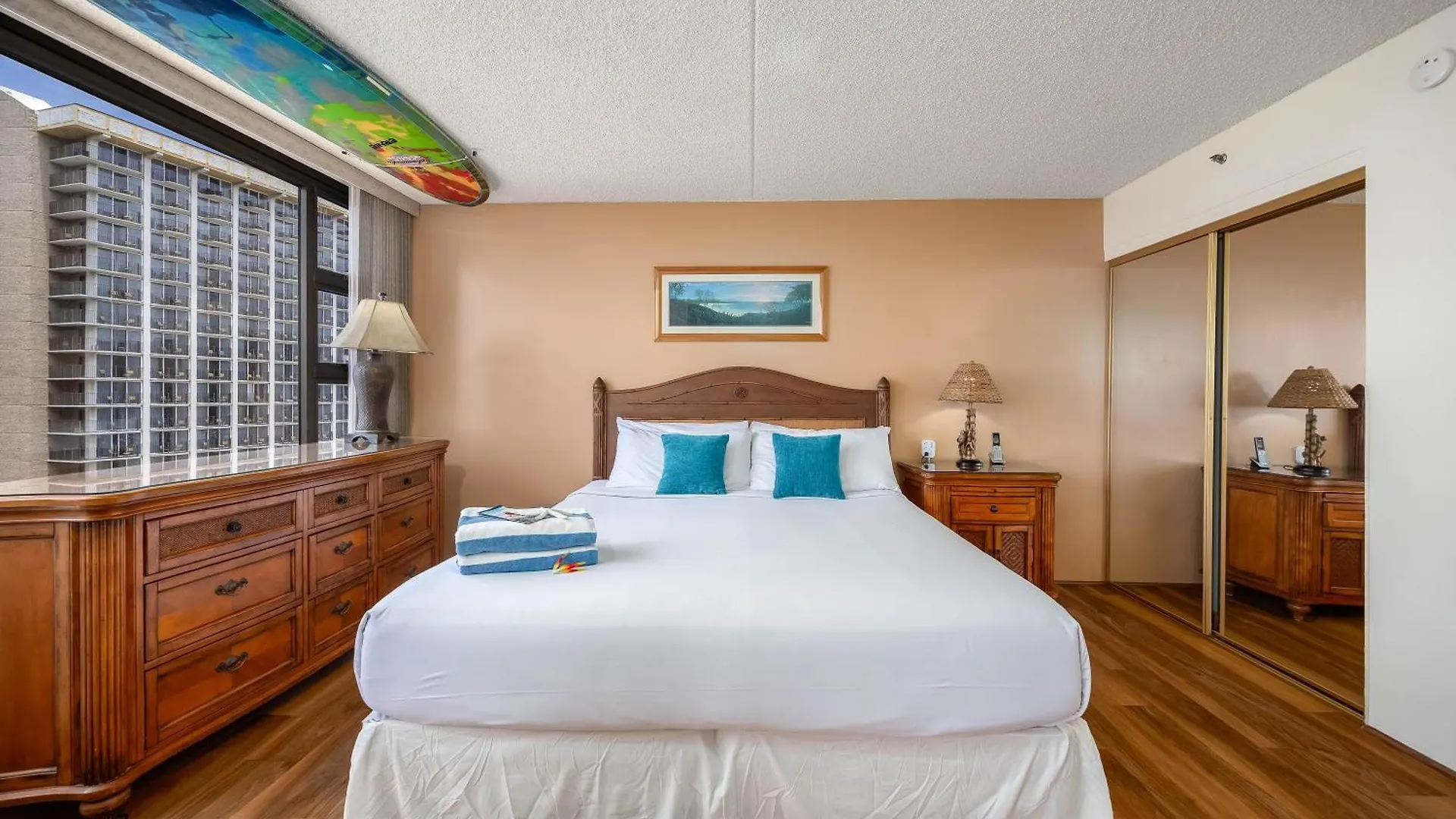 Tropical Escape, Ocean Views Condo With Parking Honolulu Apartmán