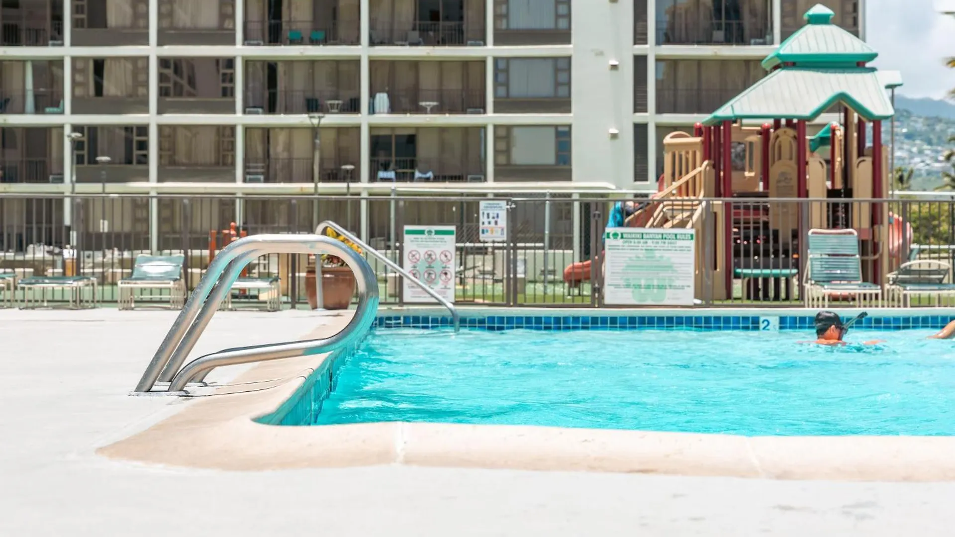 הונולולו Tropical Escape, Ocean Views Condo With Parking דירה