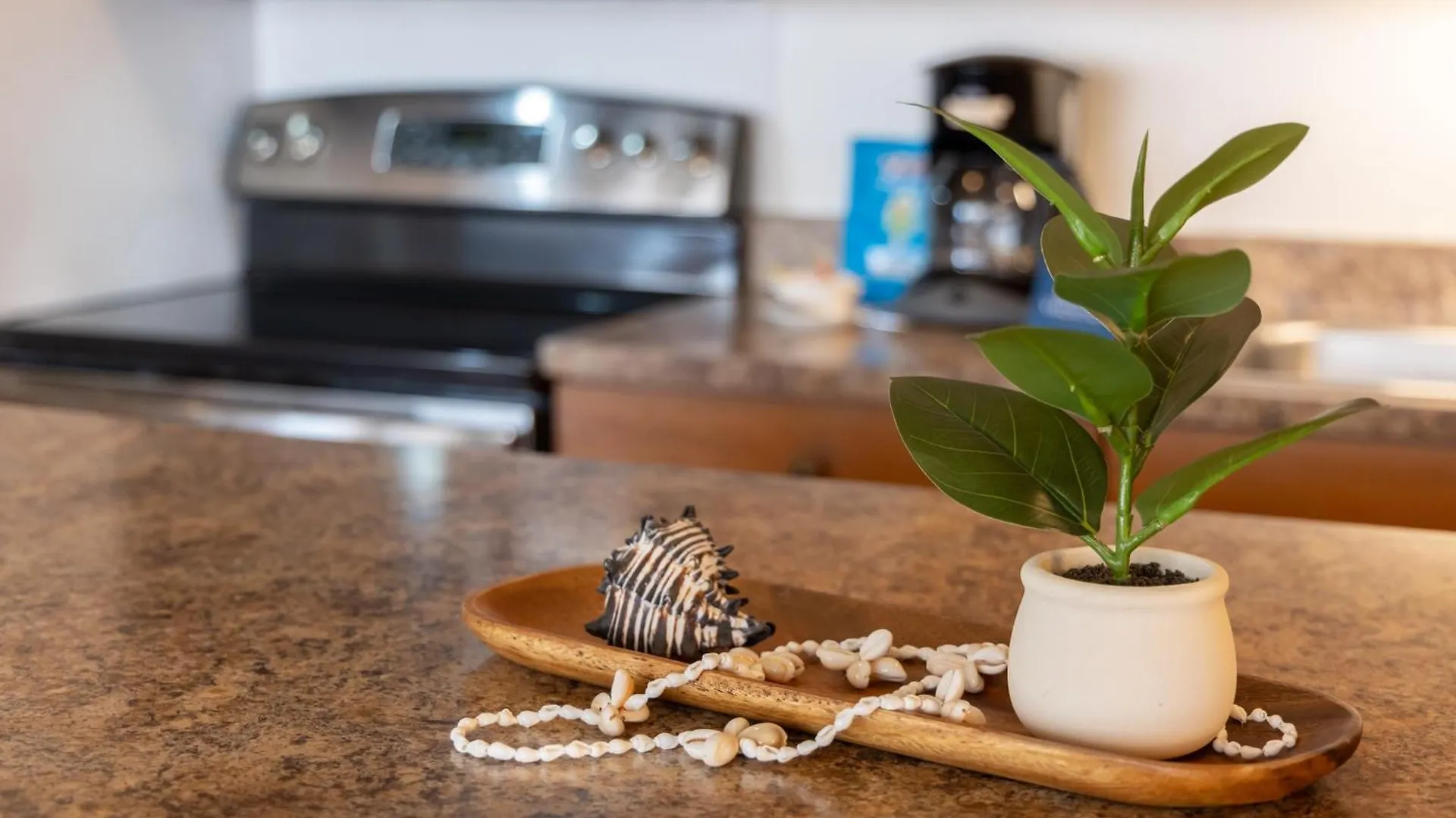 הונולולו Tropical Escape, Ocean Views Condo With Parking דירה