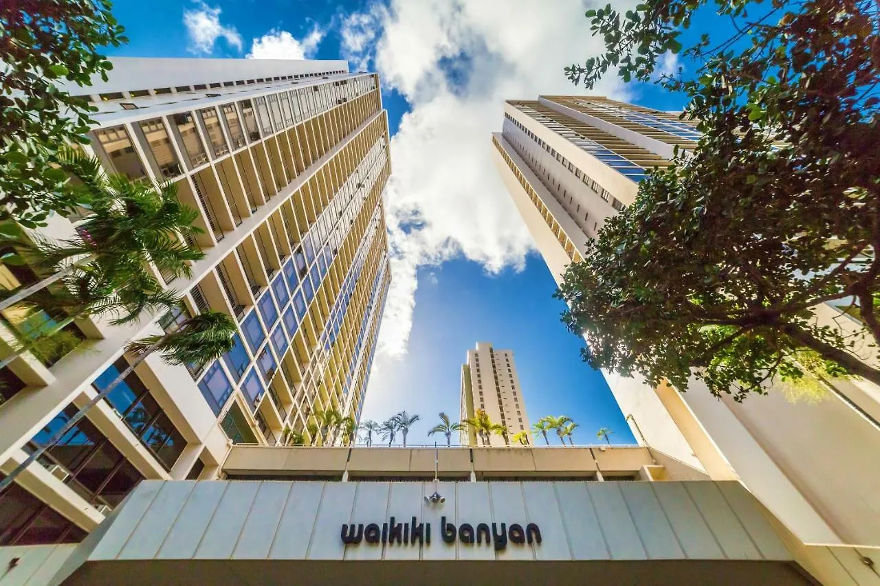 Tropical Escape, Ocean Views Condo With Parking Honolulu
