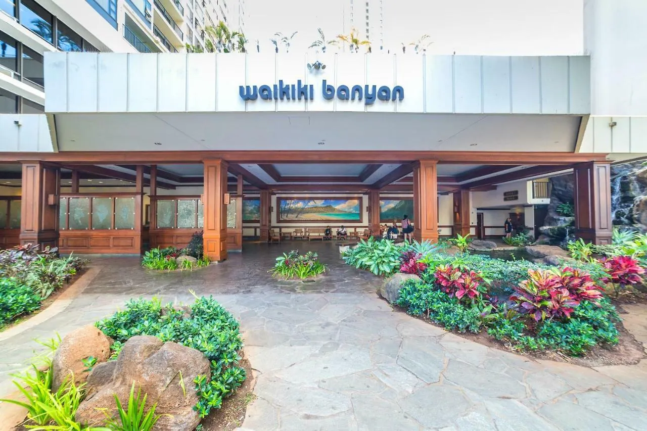 הונולולו Tropical Escape, Ocean Views Condo With Parking דירה
