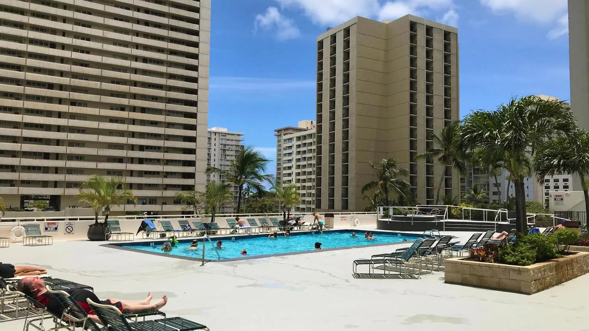 הונולולו Tropical Escape, Ocean Views Condo With Parking